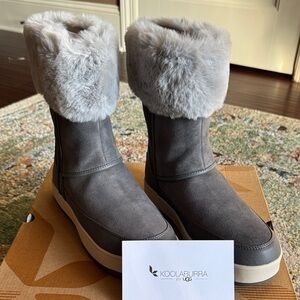 Koolaburra by UGG Women's Tynlee Boots in SZ 8…WOMENS…STONE GREY…NEW IN BOX!